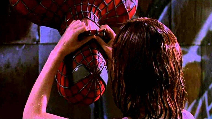 Scène de baiser de film Spider-Man