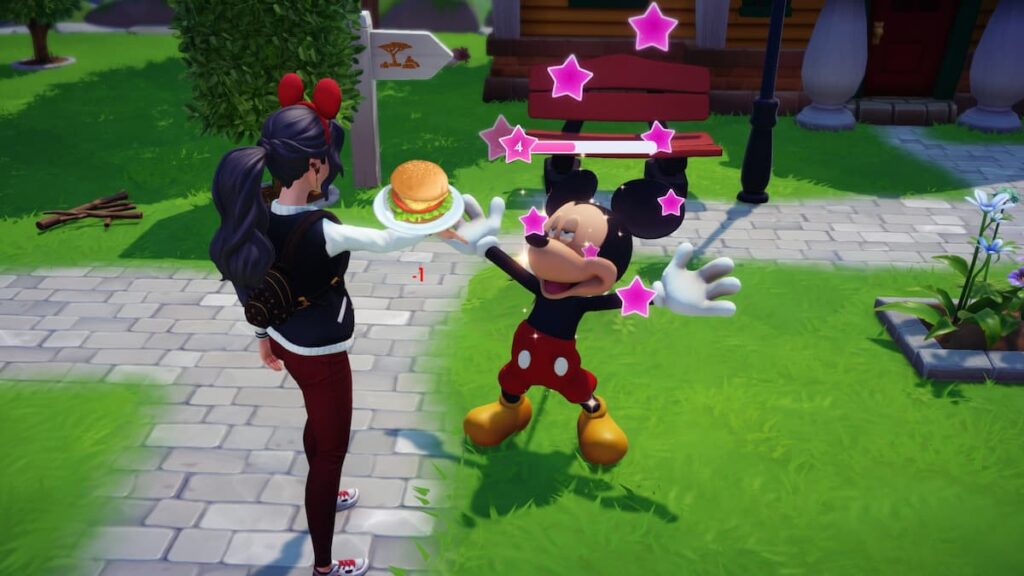 Donner à Mickey un cadeau d'un sandwich au poisson et augmenter l'amitié