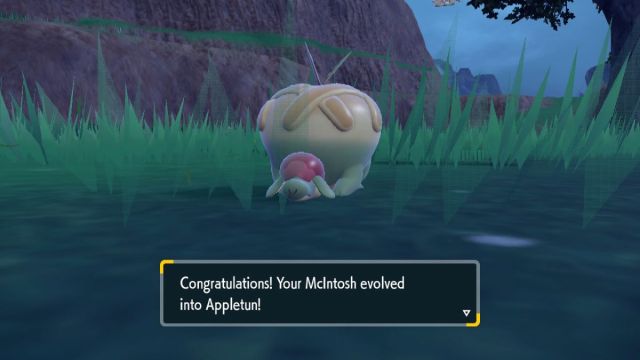Le joueur fait évoluer Applin en Appletun dans Pokemon Scarlet & Violet