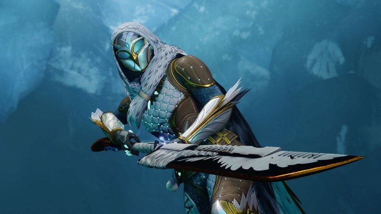 A Hunter wearing Dawning 2023 armor wielding a Glaive