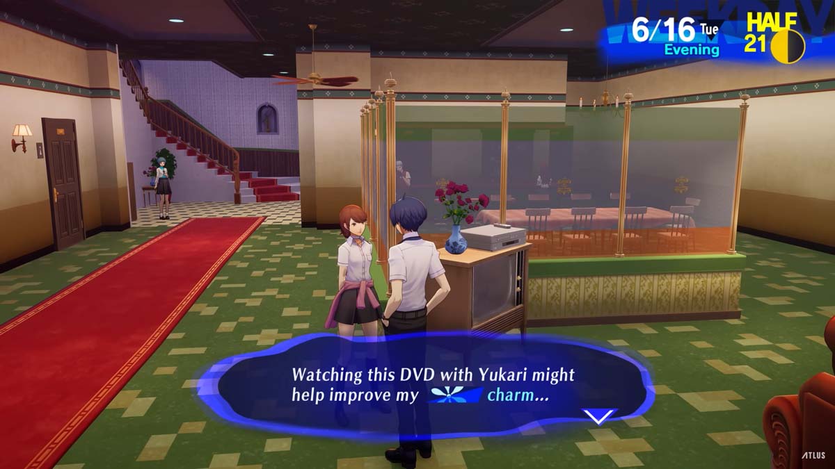 Personnages de Persona 3 Reload discutant de regarder un DVD.