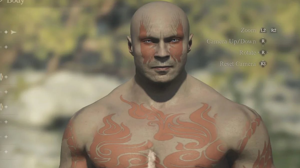 Drax des Gardiens de la Galaxie, crâne chauve, peau brun grisâtre et tatouages ​​rougeâtres qui couvrent son visage et son corps. 