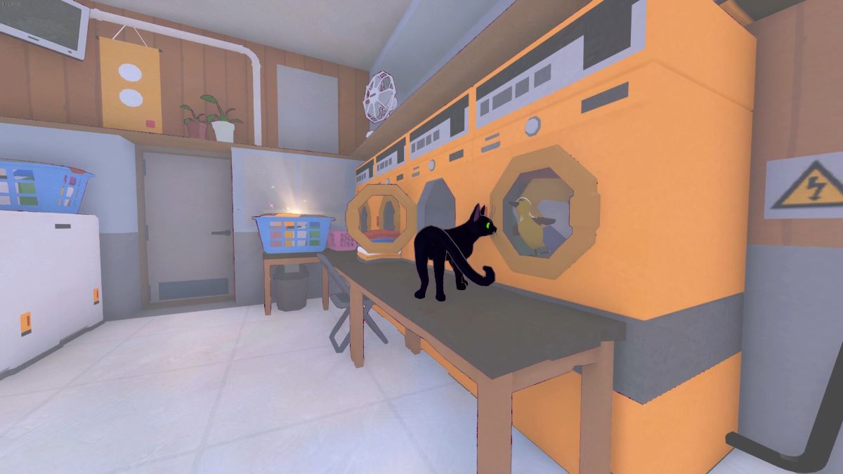 Kitty inspecte une machine à laver dans une laverie automatique à Little Kitty, Big City