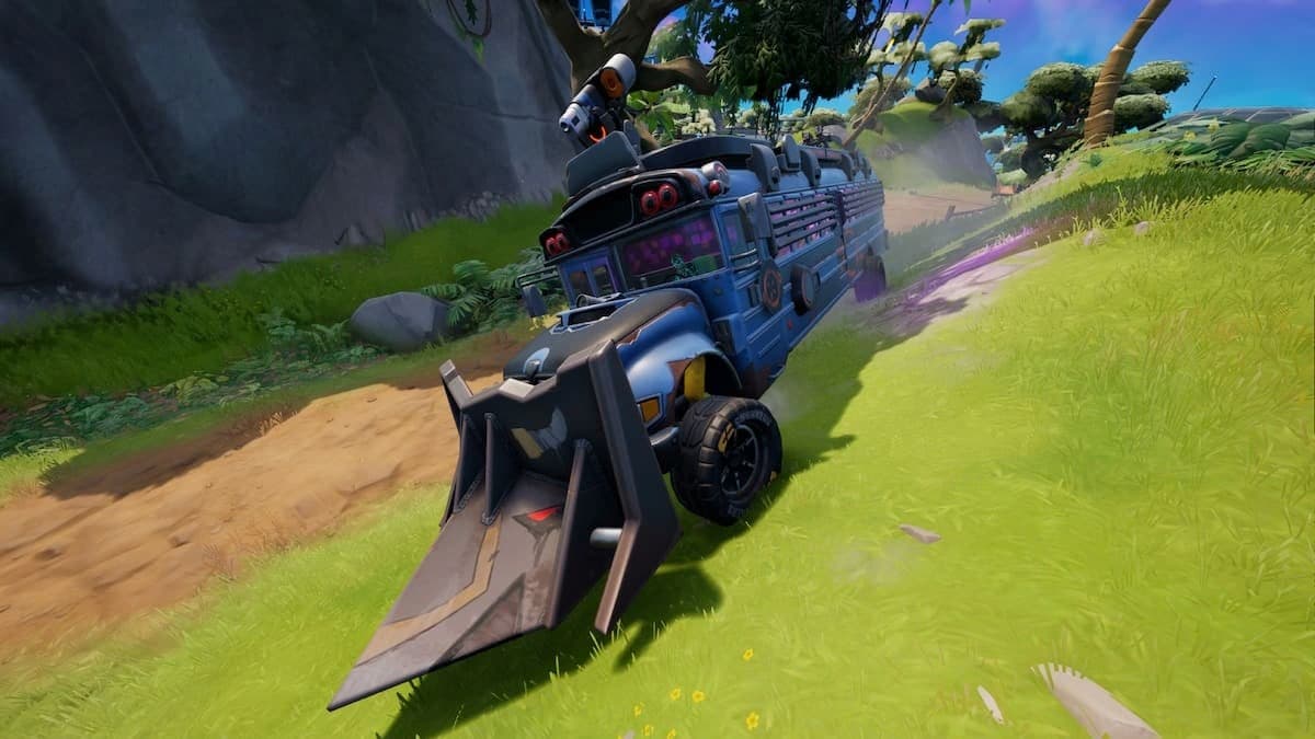 Bus de combat modifié dans Fortnite affiché dans le jeu.