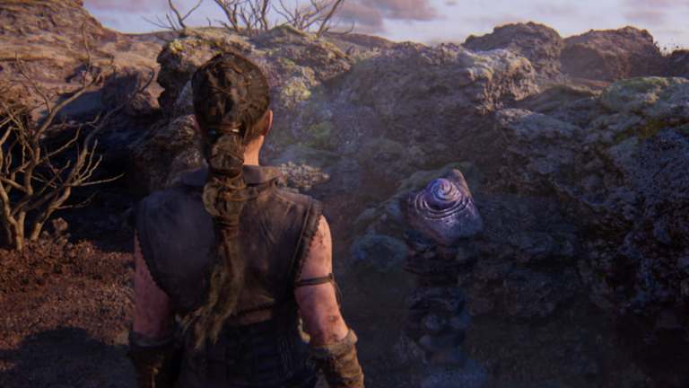 Pedestal with stone ball in it for hiddenfolk ball tests in Senua's Saga: Hellblade 2