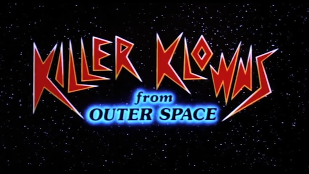 Écran titre du film Killer Klowns from Outer Space.