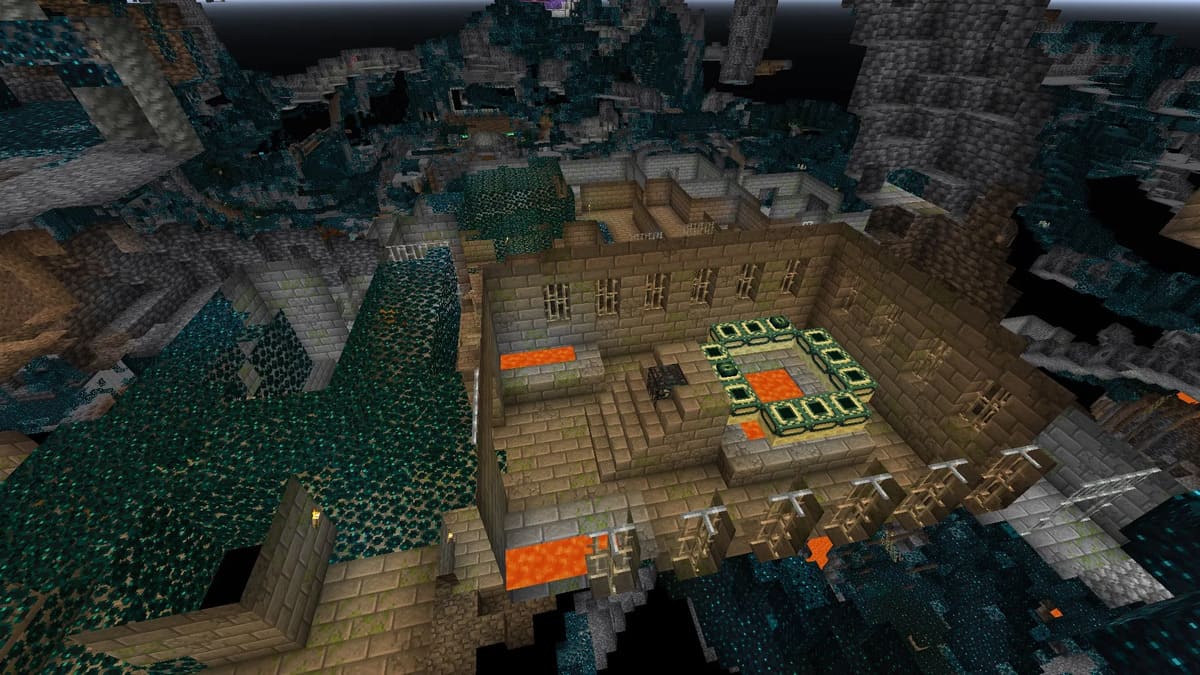 Forteresse à l'intérieur d'une ancienne ville dans Minecraft