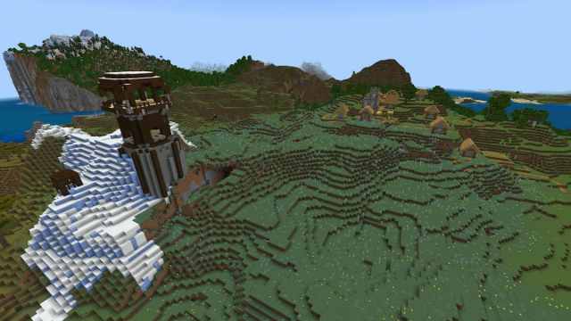 Un avant-poste de pillager de Minecraft sur une parcelle de biome de pentes enneigées par un village des plaines